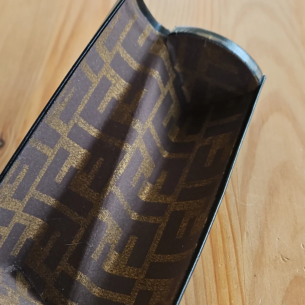 FENDI Twist Hard Black Eyeglass Sunglass Case